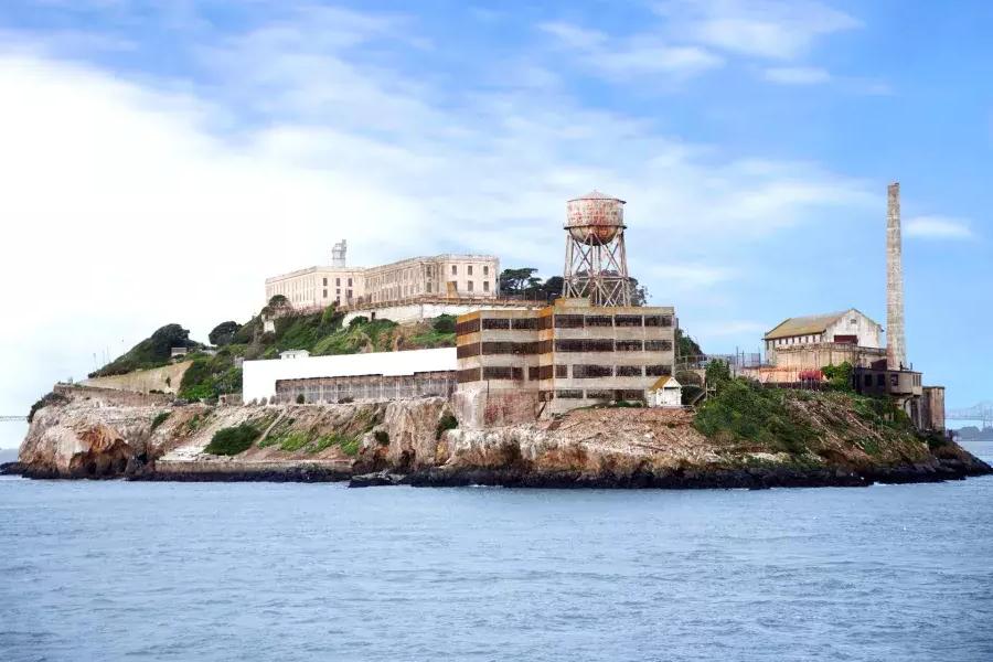 Alcatraz visto desde un barco